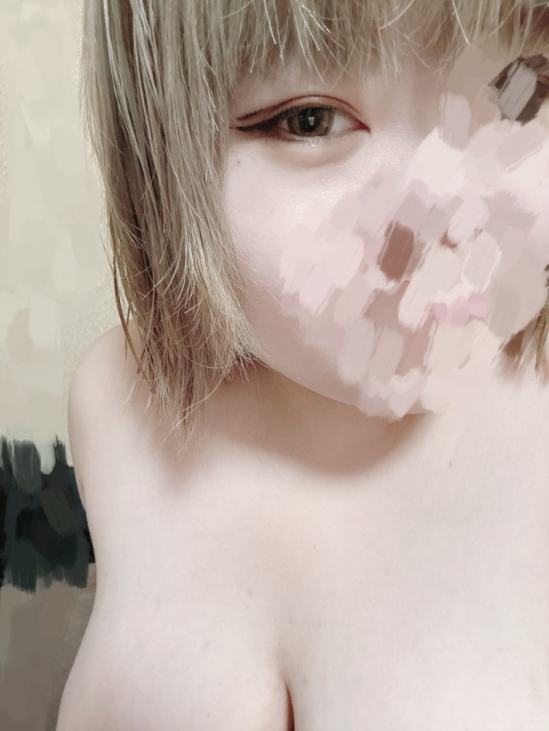 えみりの写メ